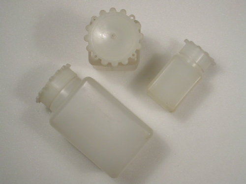 Flaconi in polietilene